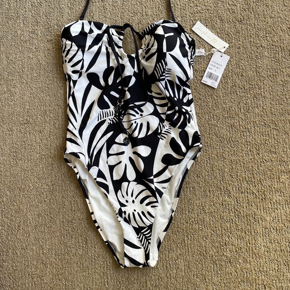 Sunshine 79 Black and White Swimsuit Size 6